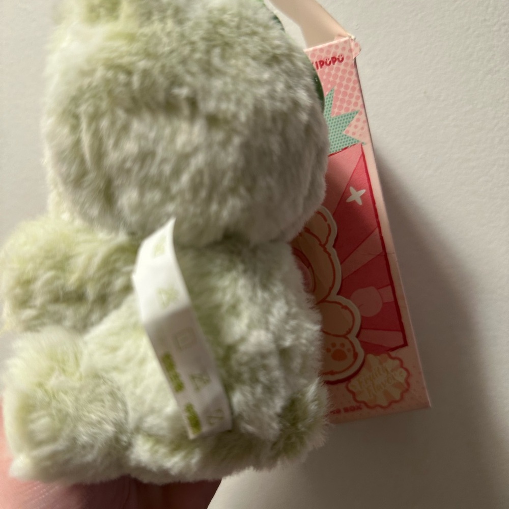 Haci Pupu Gummy Bear Plush Toy green apple flavor - Picture 2 of 7